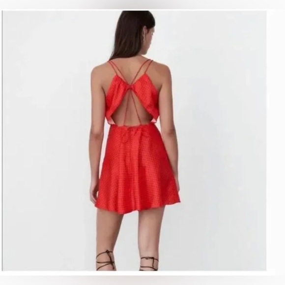 Zara red black polka dot satin silk effect open back mini flare dress size small - Picture 4 of 8